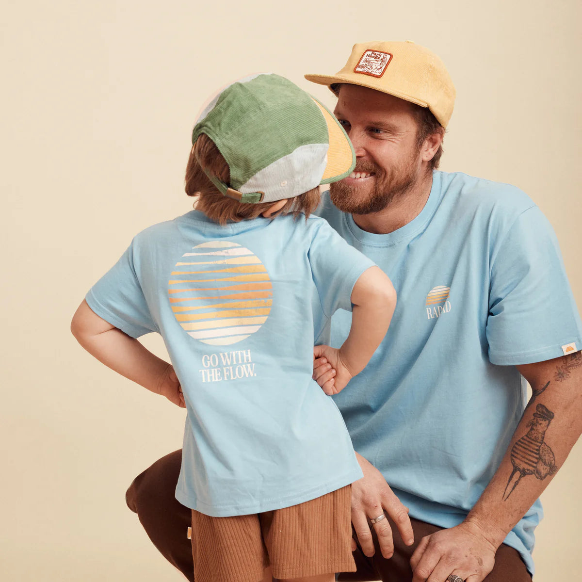 BANABAE RAD DAD ORGANIC COTTON FLOW TEE - BLUE | THE IVY PLANT STUDIO 