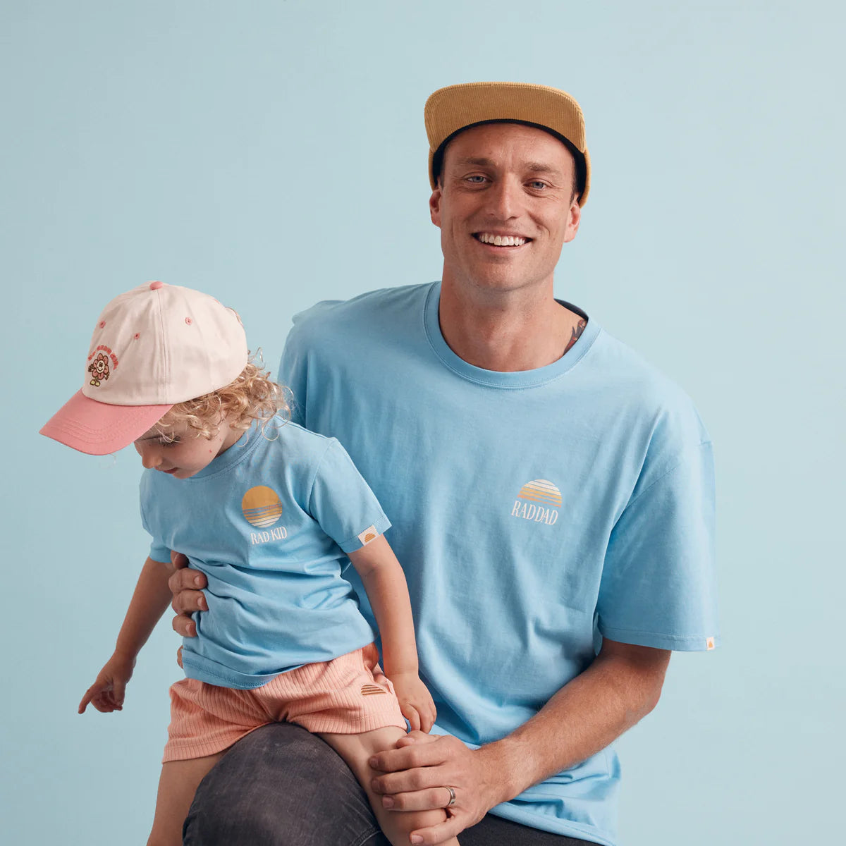 BANABAE RAD DAD ORGANIC COTTON FLOW TEE - BLUE | THE IVY PLANT STUDIO 